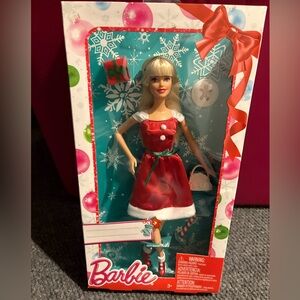 2015 Festive And Fabulous Holiday Barbie Christmas